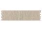 Beige vloerkleed met franjes.