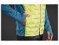 Een blauwe en lichtgroene windjack met een rits