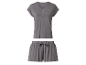 Grijs dames pyjamaset met korte mouwen en shorts.