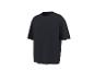 T-shirt noir ample à manches courtes, vu en angle.
