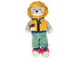 Un lion en peluche avec un gilet jaune et un pantalon vert.