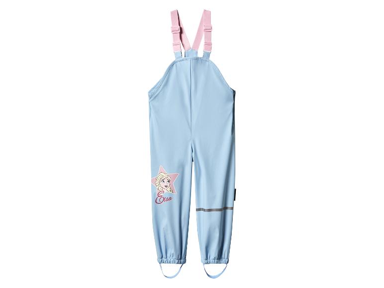 Pantalon de pluie bleu clair avec motif Elsa (La Reine des Neiges) et bretelles roses.