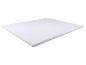Witte matrasbeschermer met horizontale stiksels
