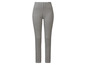 Pantalon à carreaux noir et blanc