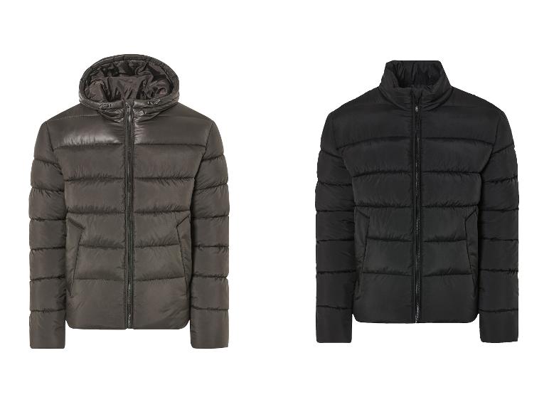 Deux doudounes, une de couleur olive avec capuche et l'autre noire sans capuche.