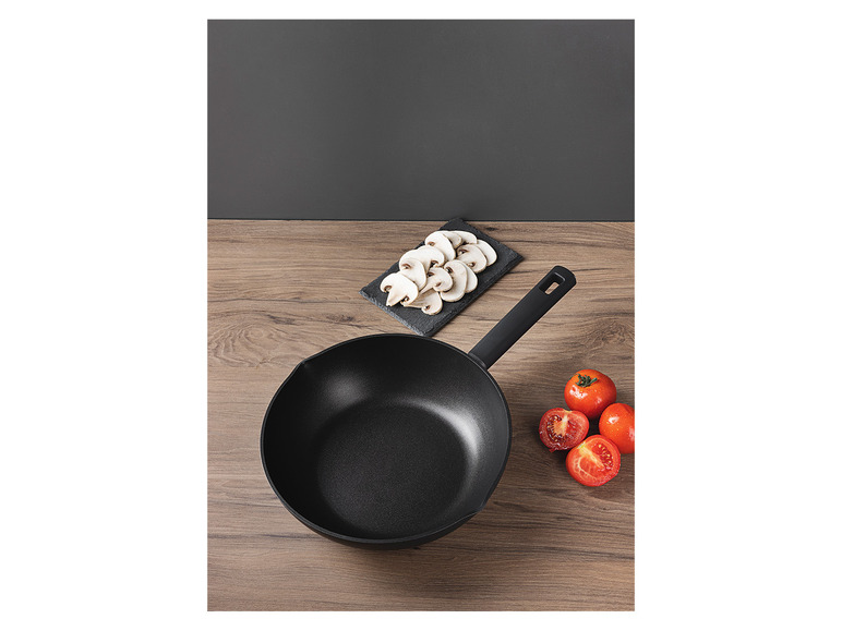 Aller en mode plein écran Masterpro Poêle à wok en aluminium forgé Ø 28 cm, revêtement antiadhésif - Photo 4