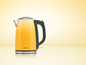 Une bouilloire jaune Silvercrest.