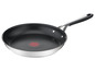 Een Tefal-koekenpan met een zwarte anti-aanbaklaag.