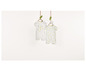 Twee baby rompertjes met een hotluchtballon print.