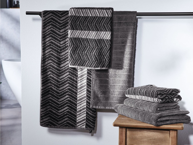 Ga naar volledige schermweergave: LIVARNO home Handdoek, 70 x 140 cm - afbeelding 10