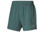 Short de sport vert foncé de la marque Berghaus.