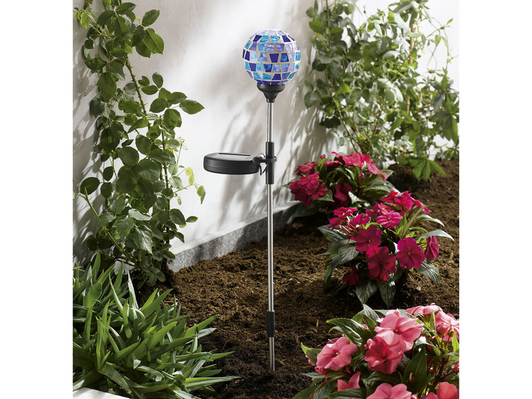 Aller en mode plein écran LIVARNO home Lampe solaire à LED, Ø 9 cm, hauteur 72 cm - Photo 28