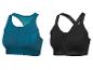 Twee sportbeha's: een blauwgroene racerback en een zwarte met ritssluiting aan de voorkant en Crivit-bandjes.