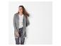 Gilet gris avec bordure blanche.