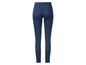 Jeans skinny bleu foncé pour femme.