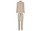 Beige trainingspak voor dames.