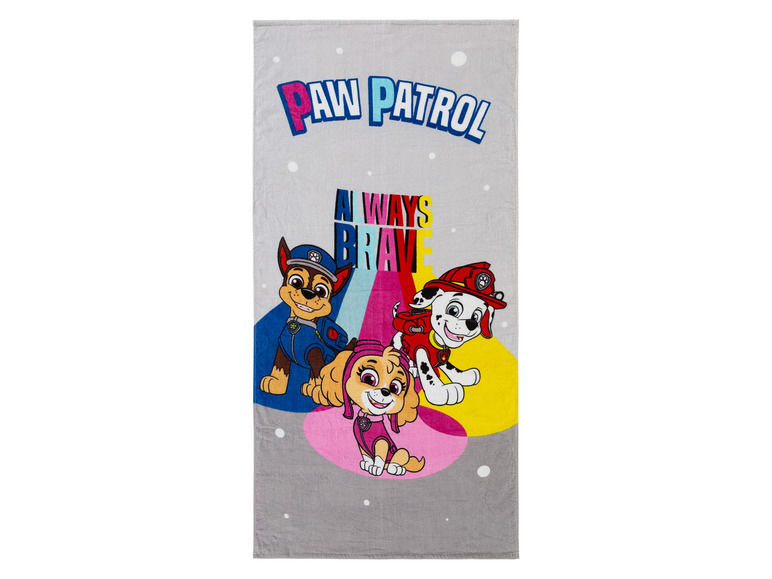Une serviette de bain grise sur le thème de la Pat' Patrouille, avec Chase, Marshall et Skye.