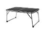 Table pliante portable noire et argentée sur fond blanc