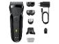 Kit de rasage Braun avec rasoir électrique, accessoires de peigne, chargeur et brosse de nettoyage.