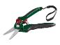 Parkside grasschaar met groene handvatten en een zwarte polsband