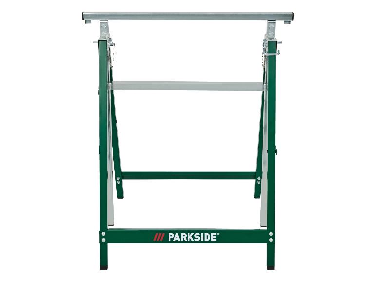 Tréteau pliant vert et argenté pour travaux de construction ou de bricolage.