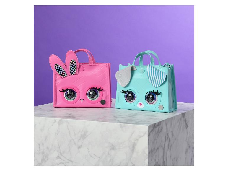 Twee schattige handtasjes met konijnen- en hondendesigns.