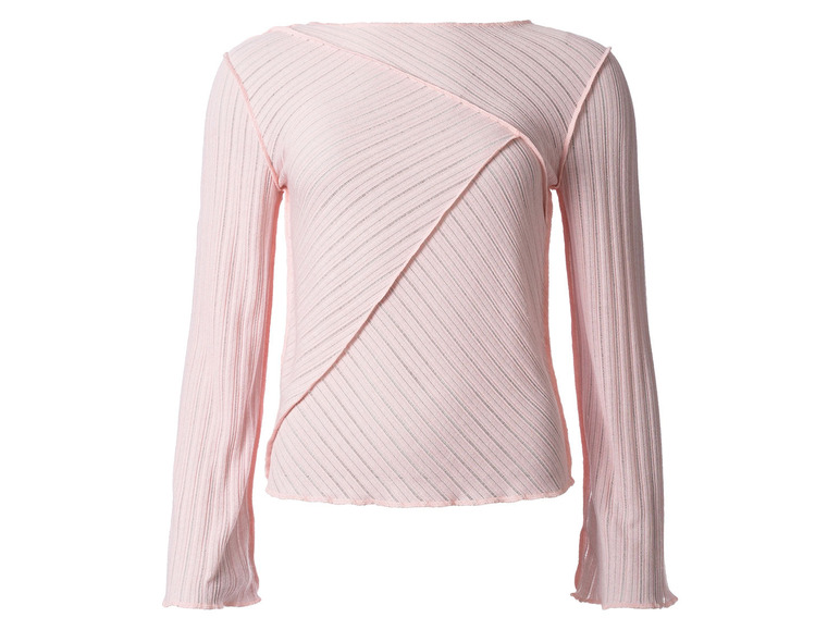 Roze gebreid trui met lange mouwen.