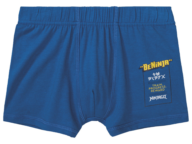 Blauwe onderbroek met Ninjago print.
