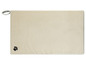 Beige hondenbed met een zwarte potenprint.