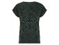 Groen t-shirt met luipaardprint.