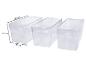 Trois bacs de rangement transparents mesurant 32x14x14 cm.