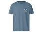 T-shirt bleu à manches courtes avec un imprimé nautique sur la poitrine.