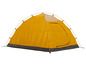 Een gele campingtent met een zwarte bodem.