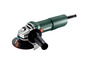 Une meuleuse d'angle Metabo verte avec un disque.