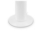 Lampe blanche avec base ronde.