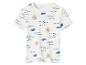 T-shirt blanc à manches courtes pour enfant avec motif de vagues bleues, soleils et poissons.