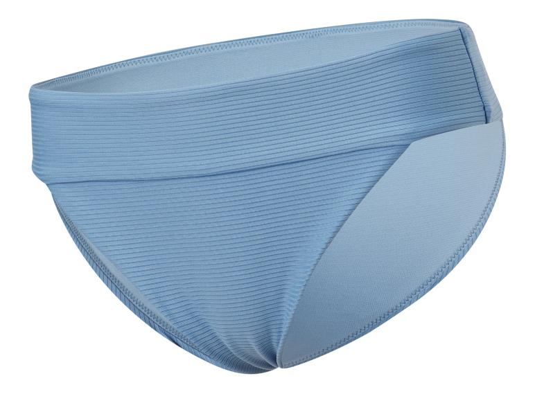 Maillot de bain bleu ciel, coupe haute, tissu côtelé.