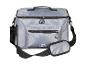 Sac isotherme Crivit gris avec bandoulière.