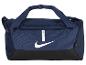 Sac de sport bleu marine avec base noire et logo blanc, avec le texte «ENGINEERED TO THE EXACT SPECIFICATIONS OF CHAMPIONSHIP ATHLETES».