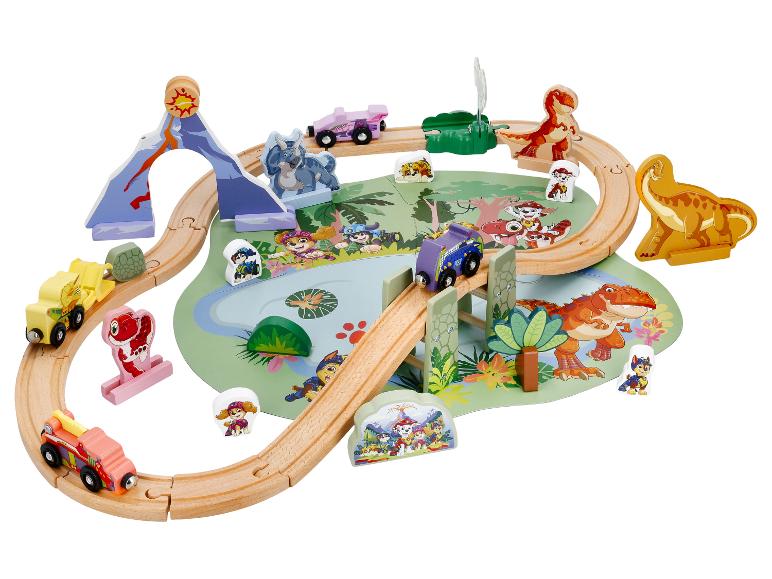 Houten treinset met dinosaurus-thema, voertuigen en tekenfilmfiguren.