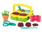 Ensemble de jardinage Play-Doh avec panier, pots de fleurs, outils et moules.