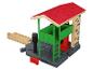 Houten speelset met treinrails, kraan en rood dak