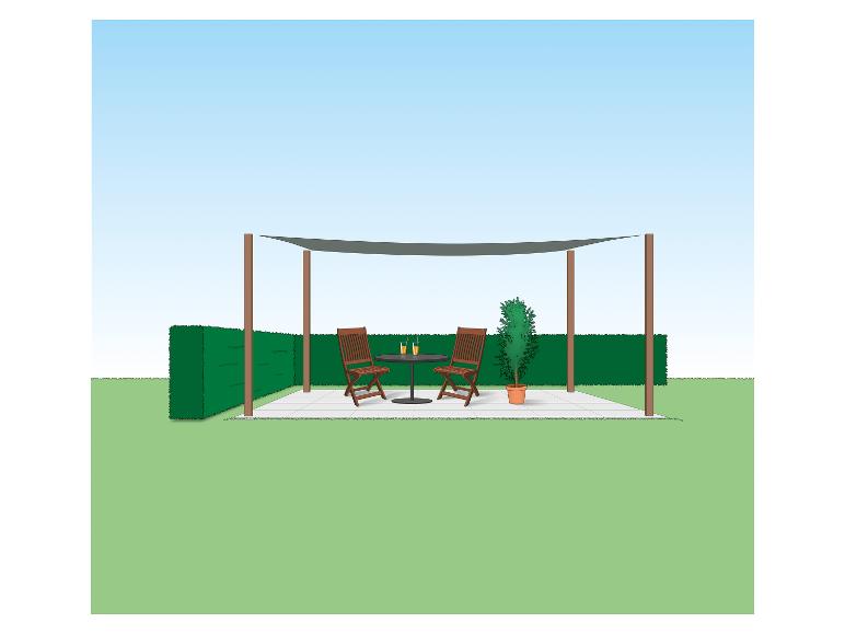 Een tuin met een tafel, stoelen en een zonnescherm.