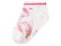 Chaussettes blanches pour enfants avec rayures roses et motif de cochon.