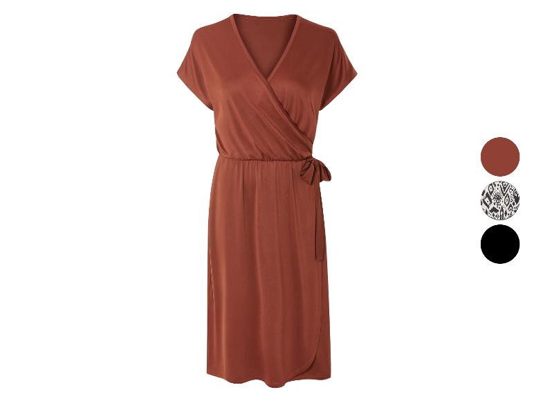 Robes portefeuille en plusieurs couleurs et imprimés.