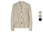 Beige gebreide cardigan met zakken.