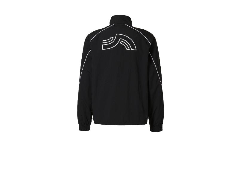 Veste de sport noire avec un motif blanc sur le dos
