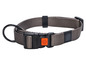 Un collier de chien gris de la marque Ruffwear avec une boucle noire et un anneau.
