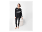 Pyjama noir avec l'inscription 'the snuggle is real'.