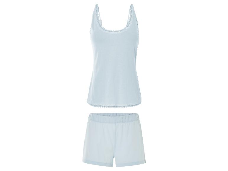 Ensemble pyjama léger bleu clair : débardeur et shorts.